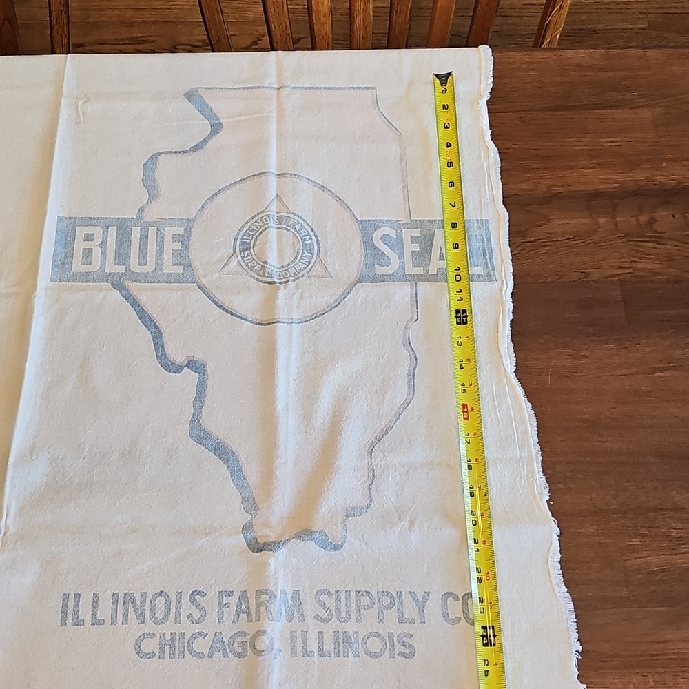 Blue Seal Illinois Farm Supply Co. Printed Feed Sack - Cream with Blue Logo - Picture 5 of 6
